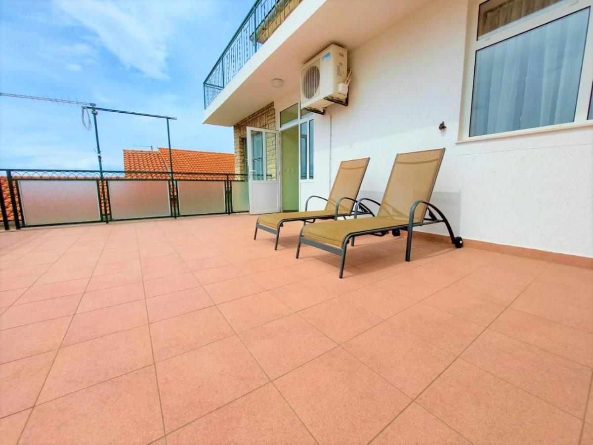 Apartment Big Lasan فوديس المظهر الخارجي الصورة