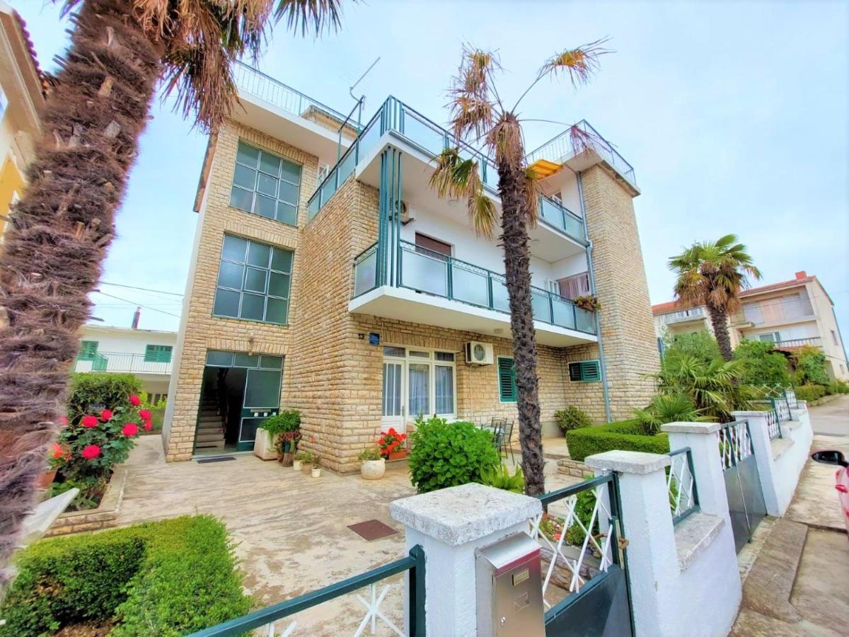 Apartment Big Lasan فوديس المظهر الخارجي الصورة